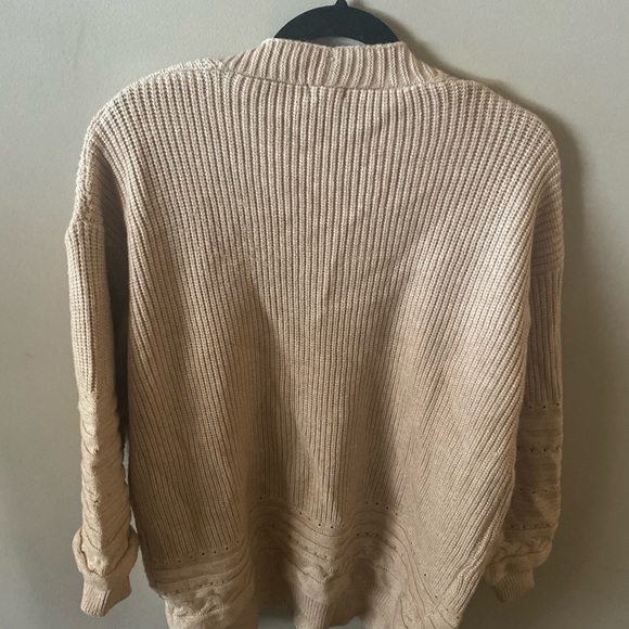 Cardigan! - Picture 2 of 4